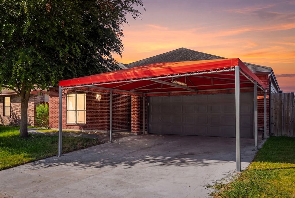 3109 Masterson Dr, Corpus Christi, TX 78415 — exterior