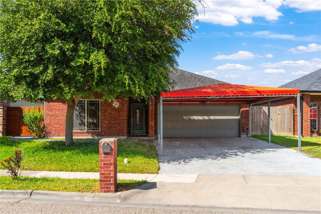 3109 Masterson Dr, Corpus Christi, TX 78415 — photo 2