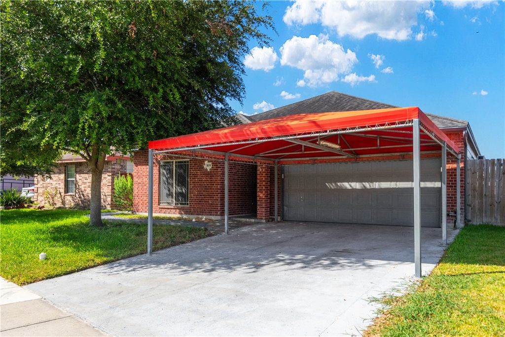 3109 Masterson Dr, Corpus Christi, TX 78415 — photo 4