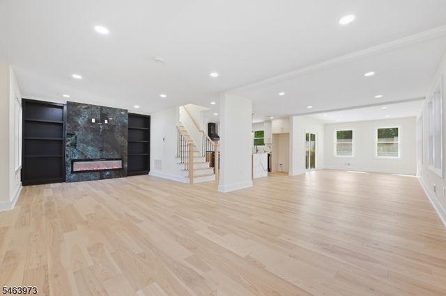 176 Garfield Pl, Maplewood Twp., NJ 07040