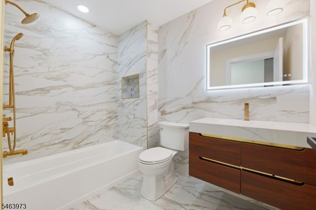 176 Garfield Pl, Maplewood Twp., NJ 07040
