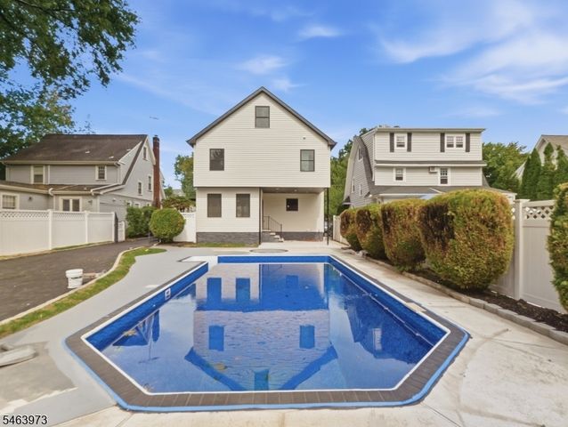 176 Garfield Pl, Maplewood Twp., NJ 07040