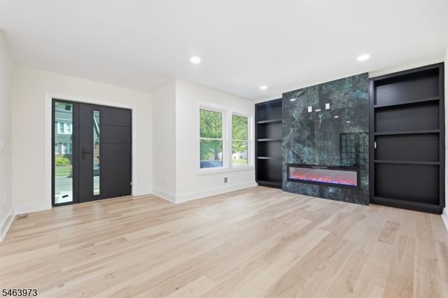 176 Garfield Pl, Maplewood Twp., NJ 07040