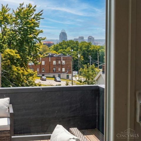 652 Wayne Street, Cincinnati, OH 45206