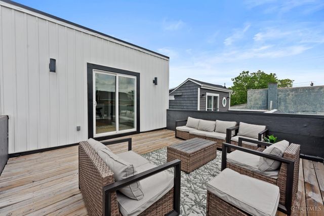 652 Wayne Street, Cincinnati, OH 45206