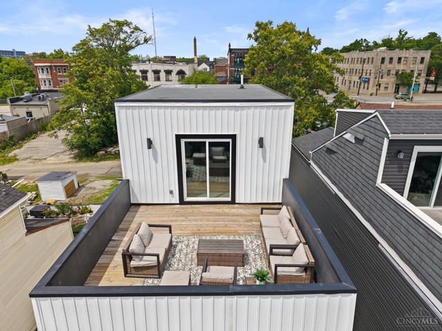 652 Wayne Street, Cincinnati, OH 45206