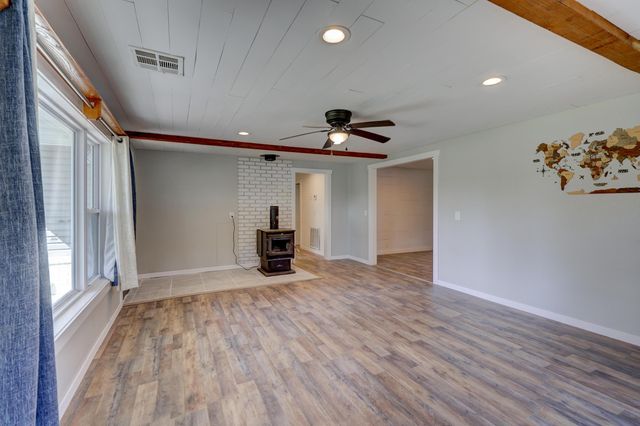 15084 Mm Highway, Neosho, MO 64850