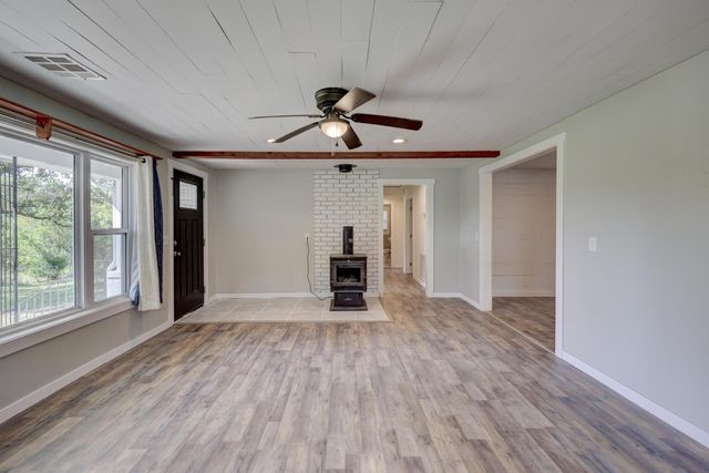 15084 Mm Highway, Neosho, MO 64850