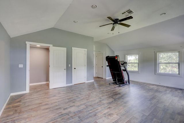 15084 Mm Highway, Neosho, MO 64850