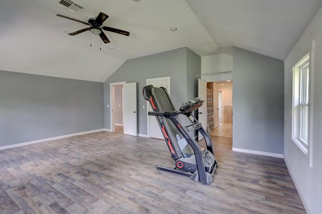 15084 Mm Highway, Neosho, MO 64850