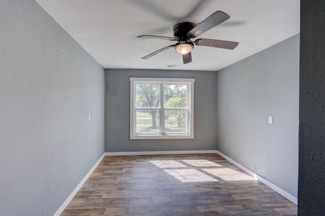 15084 Mm Highway, Neosho, MO 64850