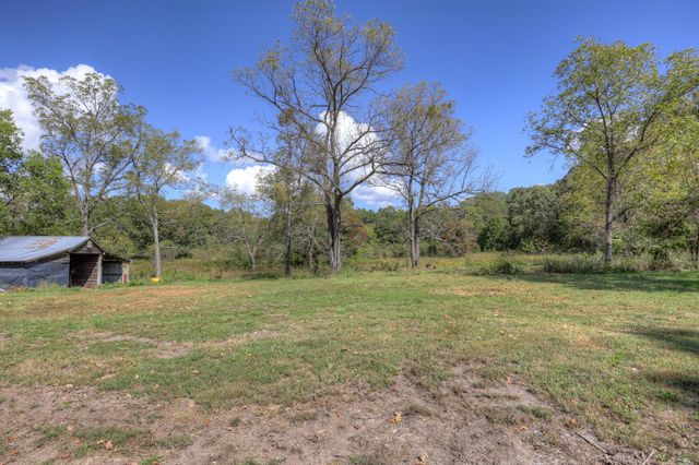 15084 Mm Highway, Neosho, MO 64850