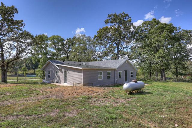 15084 Mm Highway, Neosho, MO 64850