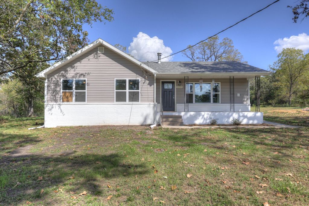 15084 Mm Highway, Neosho, MO 64850