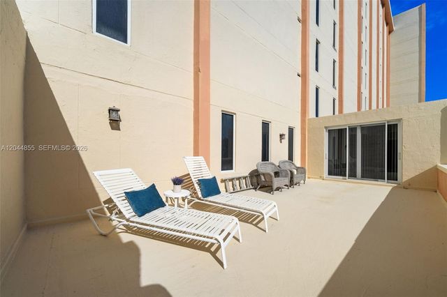801 S Ocean Dr 207, Hollywood, FL 33019