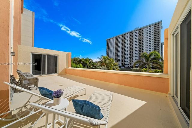 801 S Ocean Dr 207, Hollywood, FL 33019
