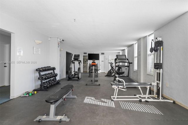 801 S Ocean Dr 207, Hollywood, FL 33019