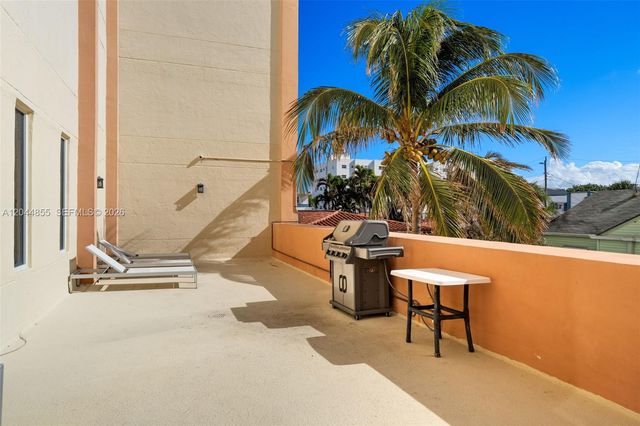 801 S Ocean Dr 207, Hollywood, FL 33019