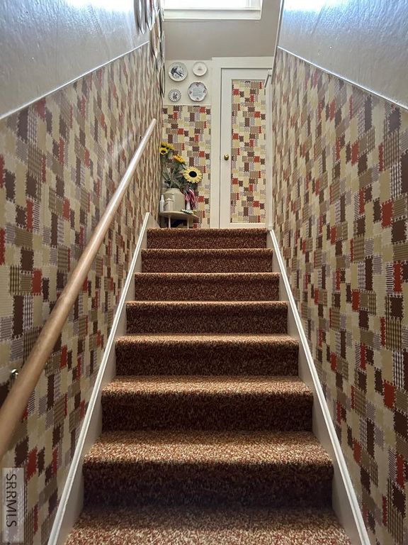 Image 24 of property listing at 2651 Challis Creek Road, Challis, ID 83226