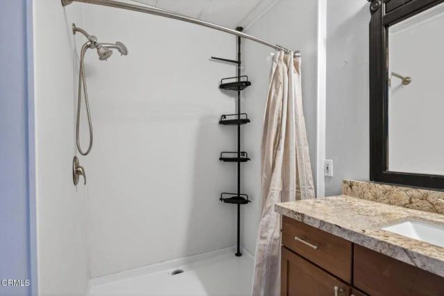 5540 W 5th 111, Oxnard, CA 93035