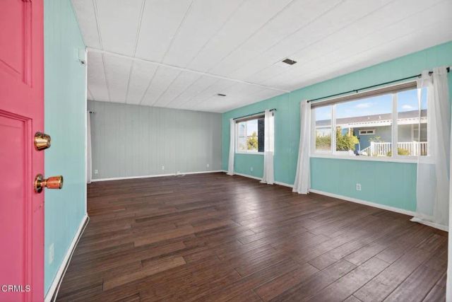 5540 W 5th 111, Oxnard, CA 93035