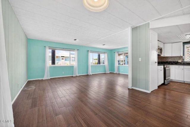 5540 W 5th 111, Oxnard, CA 93035