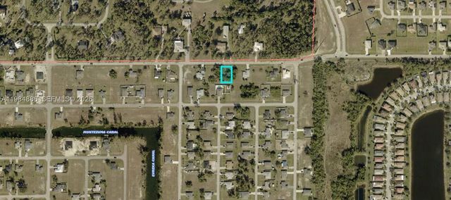 614 Jacaranda Pkwy E, Cape Coral, FL 33909