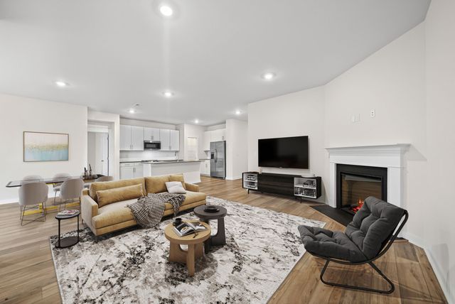 217 Viceroy Dr, Clarksville, TN 37043