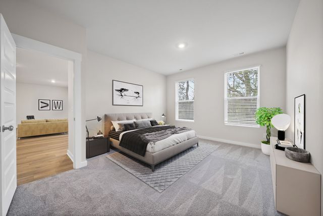 217 Viceroy Dr, Clarksville, TN 37043