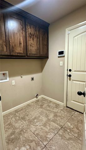 4502 Sapphire Lane, Granbury, TX 76049