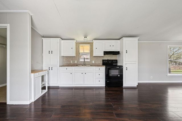 30318 Binford Place, Waller, TX 77484