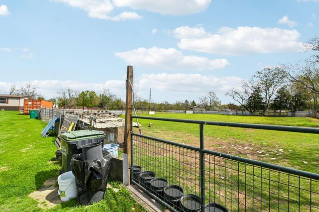 30318 Binford Place, Waller, TX 77484