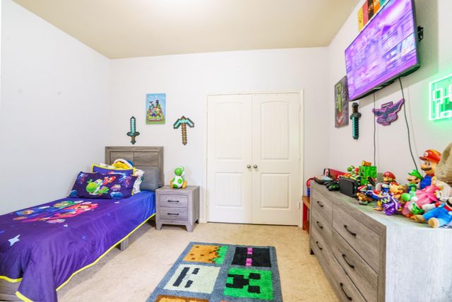643 N Starboard Street, Crosby, TX 77532