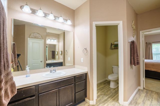 643 N Starboard Street, Crosby, TX 77532