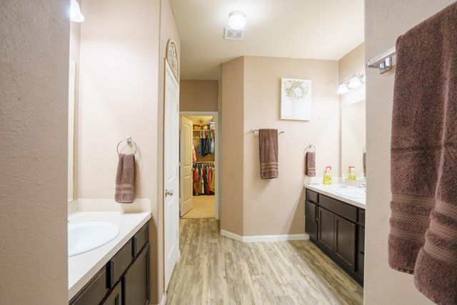 643 N Starboard Street, Crosby, TX 77532