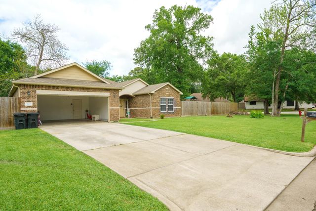643 N Starboard Street, Crosby, TX 77532