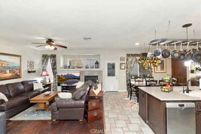 12563 Avocado, Riverside, CA 92503