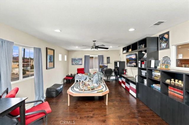 12563 Avocado, Riverside, CA 92503