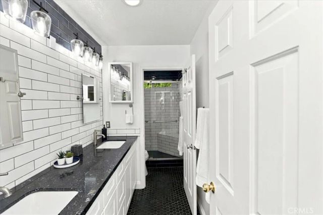 12563 Avocado, Riverside, CA 92503