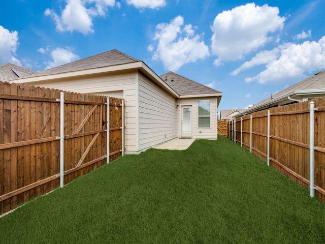 2804 Bursera Lane, Fort Worth, TX 76108