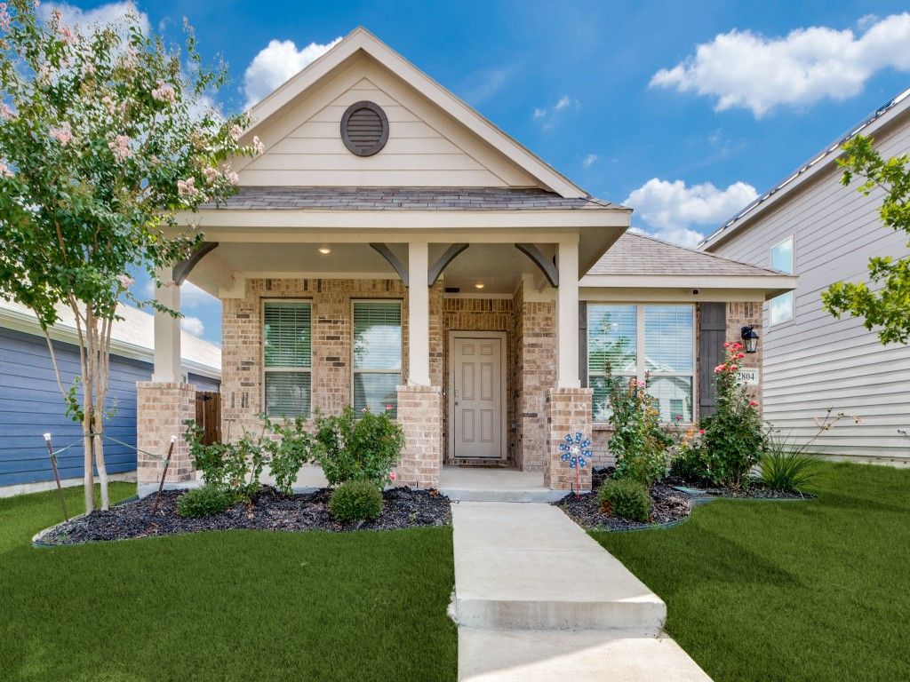 2804 Bursera Lane, Fort Worth, TX 76108
