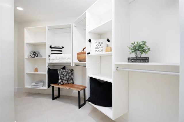 2501 State Street, Carlsbad, CA 92008