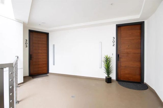 2501 State Street, Carlsbad, CA 92008