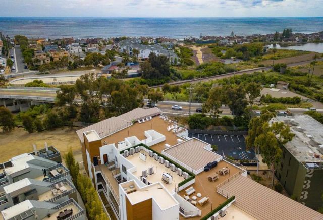 2501 State Street, Carlsbad, CA 92008