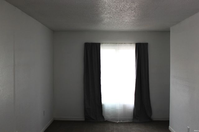 308 Clyde Ave, Angola, IN 46703