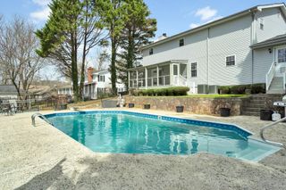 1922 W Brookhaven Circle, Dalton, GA 30720