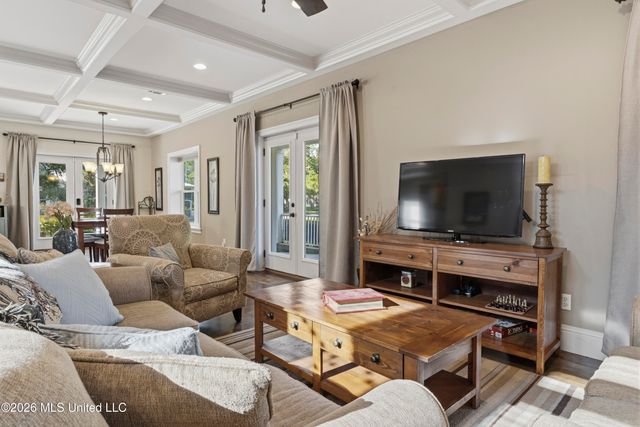 631 2nd Street, Gulfport, MS 39501