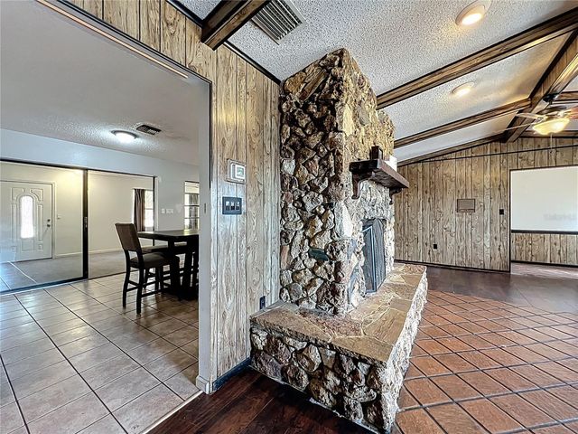 1029 MICHELLE COURT, Tavares, FL 32778