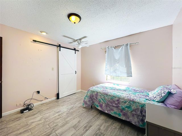 1029 MICHELLE COURT, Tavares, FL 32778