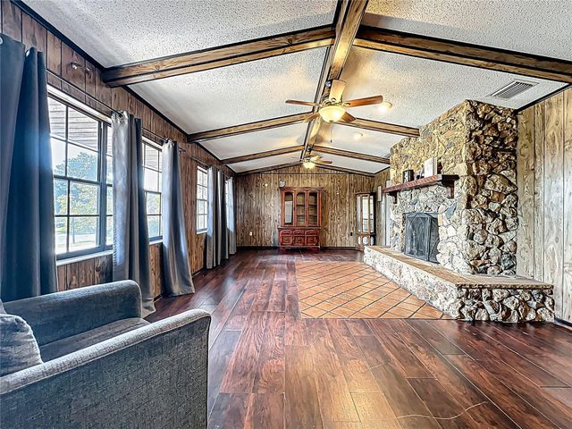 1029 MICHELLE COURT, Tavares, FL 32778